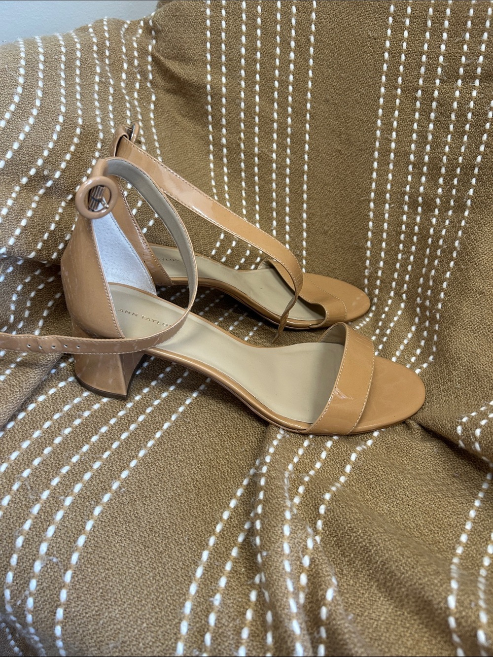 Ann Taylor Tan Ankle-Strap Mid Block Heel Sandals
